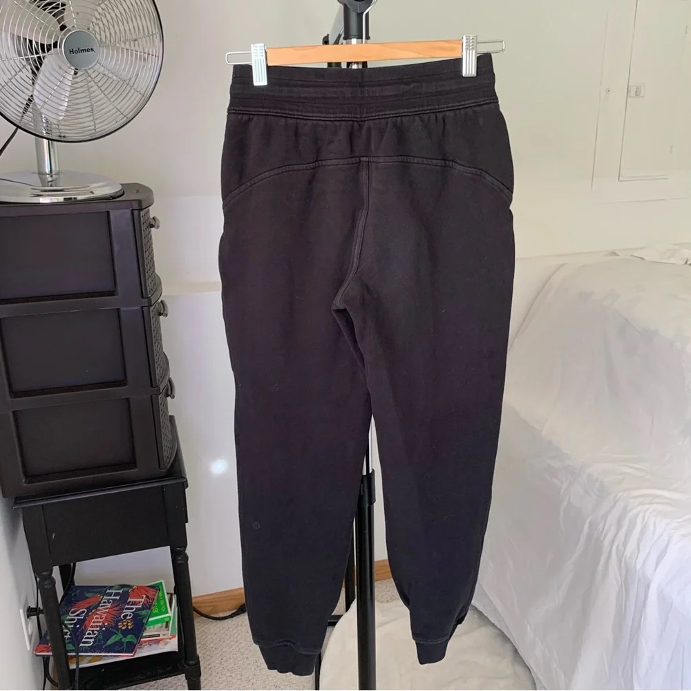 Lululemon Scuba High Rise Jogger Black 4